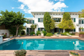 GALERNA -KEYWEEK House with heated swimming pool